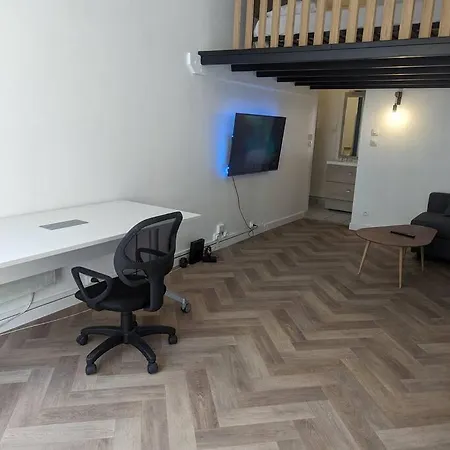 Balneo, Ecran Lcd, Literie 160x200 Apartment *